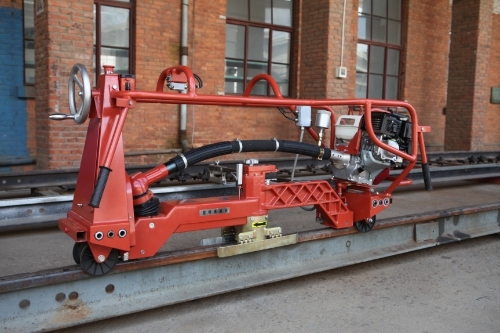 NMG-4.9型內(nèi)燃軌形磨軌機(jī)（數(shù)顯型）